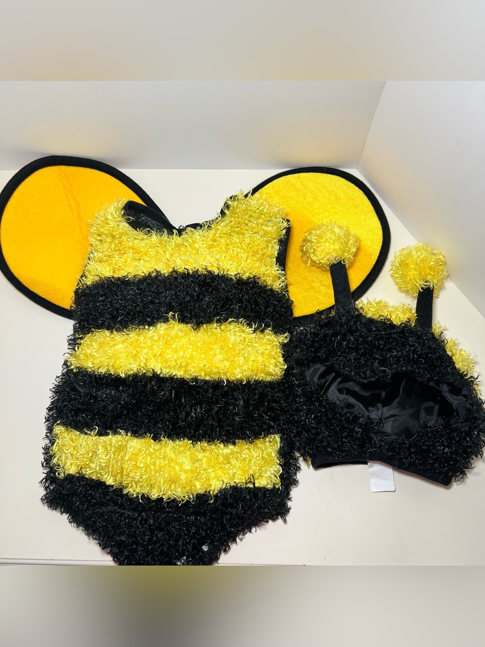 Infant Toddler Fuzzy Bumblebee Costume Hat And Wings Halloween Bee 6/12 Months
